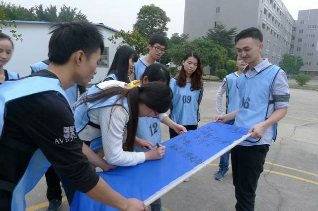 2121�Ƿ���(�й���)�����ٷ���վ