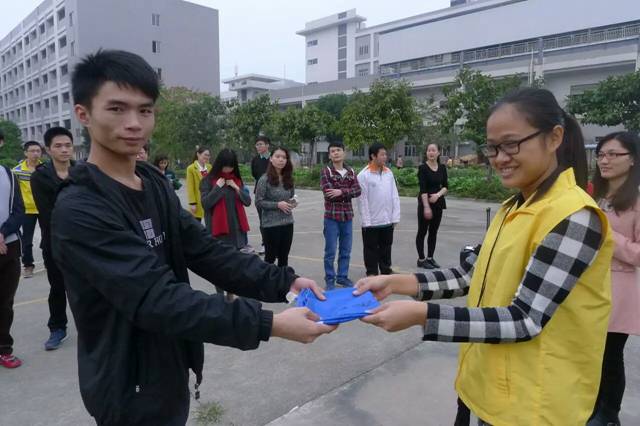 2121�Ƿ���(�й���)�����ٷ���վ