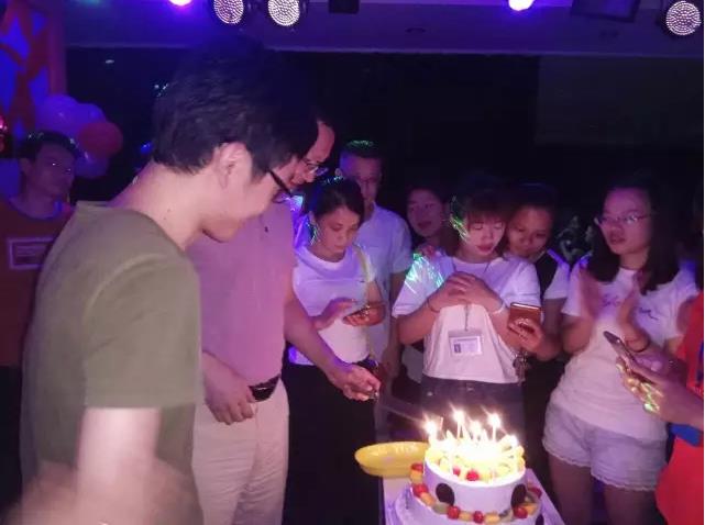 2121�Ƿ���(�й���)�����ٷ���վ