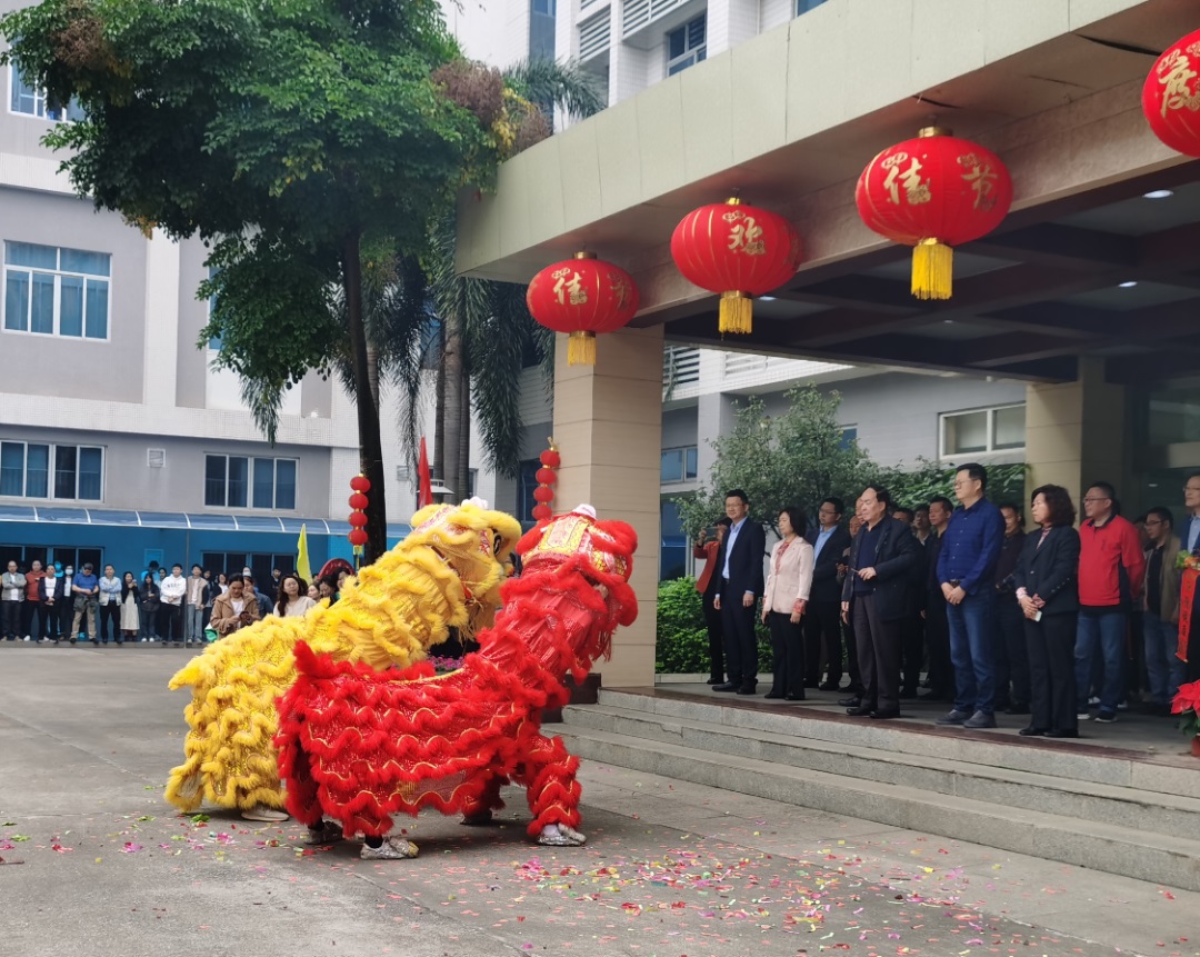 2121�Ƿ���(�й���)�����ٷ���վ